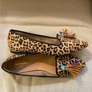 Genuine Calf Hair Loafer with tassel. Size 8 fits narrow. Stunning!